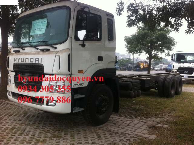 xe tải hyundai 3 chân hd250 (5)