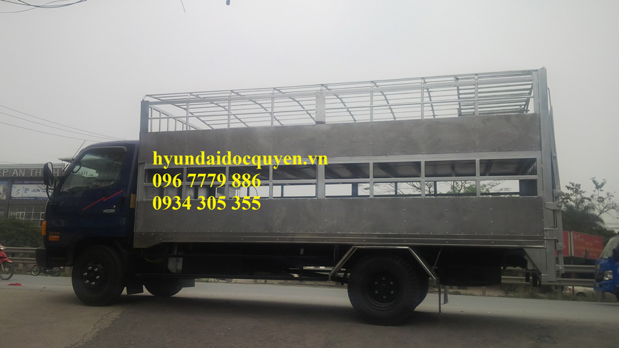 Xe chở gia súc, chở heo, chở lợn 5 tấn Hyundai HD99